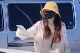 “打你怎么了？”女子逆行辱骂殴打对向司机，后续处理引热议！图片