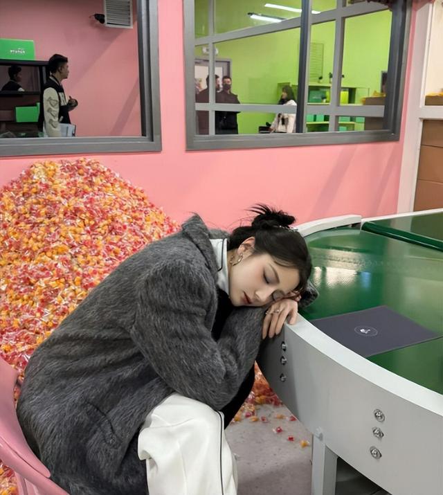 不要成为下一个朱媛媛！33岁迪丽热巴病情加重，知情人透内情