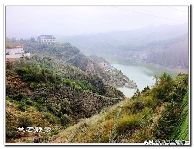 甘肃永靖：天然的“鸳鸯火锅”奇观 - 黄洮交汇处