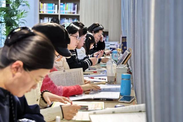 在银川，文化惠民润心田！