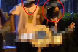 八竿子打不着的一对，居然被狗仔爆了个大瓜图片
