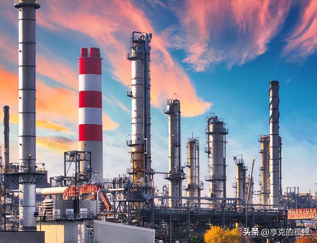 明抢5000万桶石油后	，特朗普转头才发现：中国连一桶都不肯买了