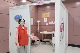 哈尔滨地铁1号线医大一院站开设老年专属等待区与独立母婴室图片