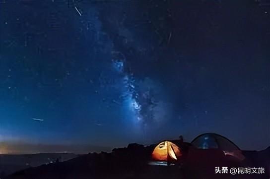 草原+蓝天，每一帧都是壁纸！昆明这个地方能给你的，是“阿勒泰”生活的100种可能！