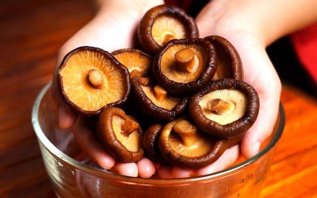 甲流死亡人数开始上涨？钟南山建议：少吃鸡肉，多喝4样增强免疫