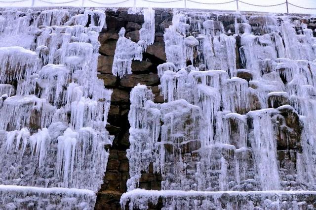冰瀑绝美！五莲这里新晋网红打卡地！