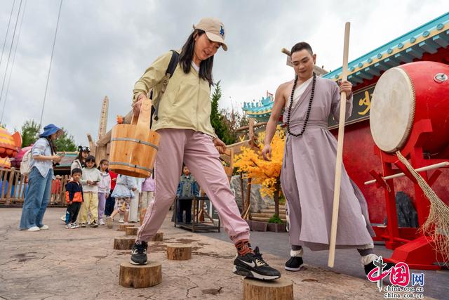五一古滇江湖行:在七彩云南欢乐世界邂逅武侠浪漫