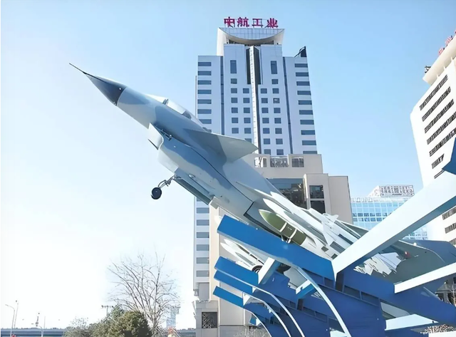 战争一旦爆发，中国3000架飞机根本上不了场？俄专家讲出了真相