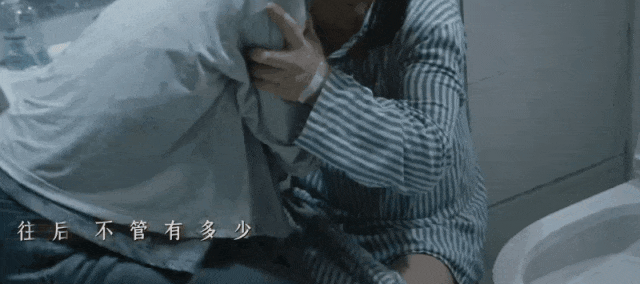 影后	，就撕给他们看