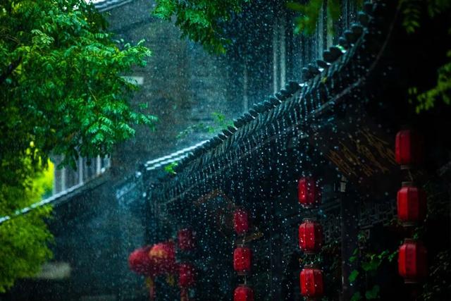 邂逅台儿庄古城：一场天青色的等待！