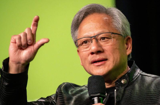 三星困境全怪自己？拒绝老黄多项合作，被批傲慢短视