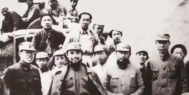 原河南省省长，后任辽宁省书记，自称是“农民的儿子”，享年81岁