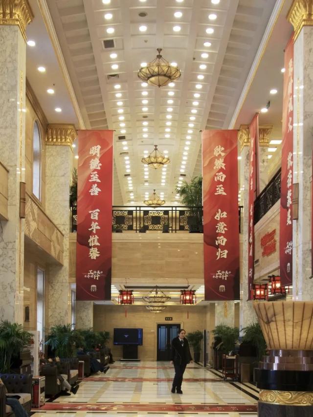 城南的“大门”，藏着乌鲁木齐人的青春