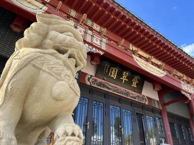 这份全新的探店攻略，带你解锁石峁遗址文化旅游区的完美假期！