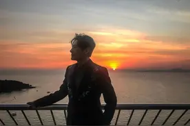 “情歌王子”张信哲，出道36年，0绯闻：看了他的日常生活，才知道他的低调并不简单图片