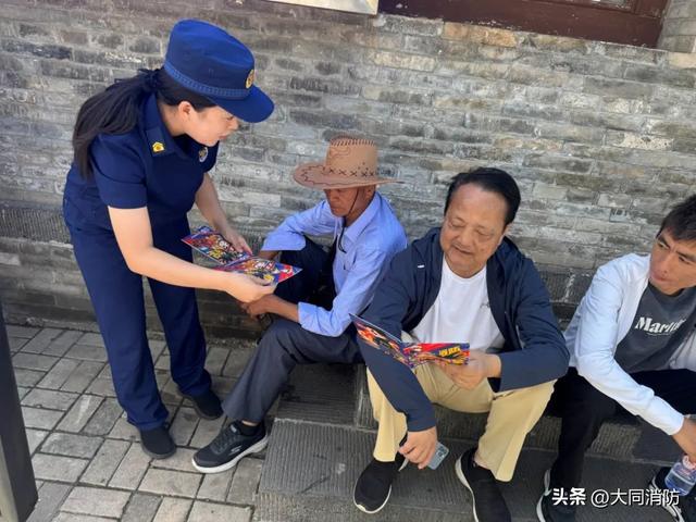 暑期旅游高峰来临，消防力量进驻景区排查隐患、普及知识、锤炼能力