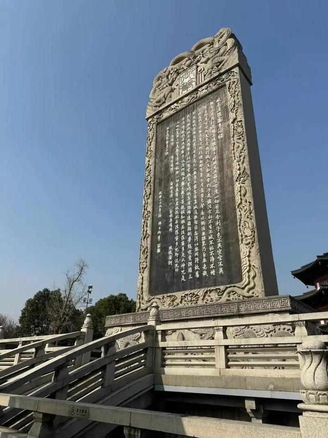 姑苏城外寒山寺