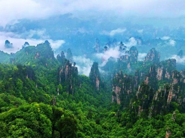 走进张家界，领略自然奇景与神秘传说的魅力