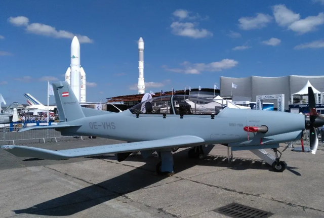 迪拜航展惊艳全场，TA20性能拉满，初教6还能飞多久