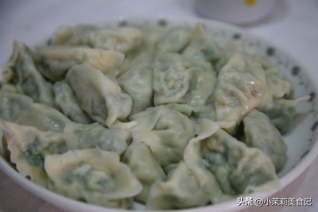 明日八月初一，牢记：1不走，2不晒，3不送，4要吃，月首日要重视