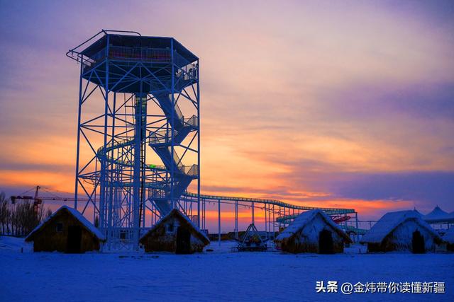 乌伦古湖黄金海岸景区借福海冬捕节分会场东风全力“添柴”冰雪游