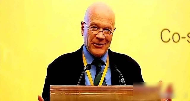 英国专家：中国崛起不可怕，可怕的是，中国是个伪装成国家的文明