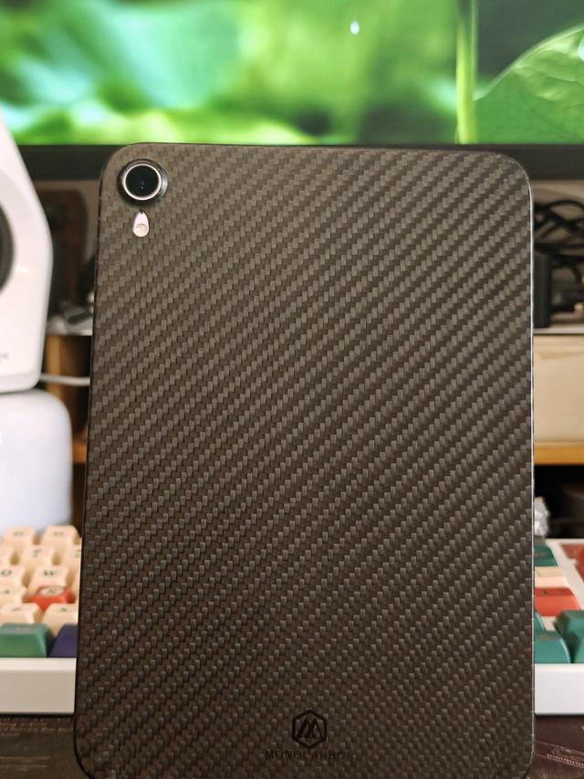 轻便耐用，抗指纹还耐手汗！墨罗ipad mini7 碳纤维保护壳体验