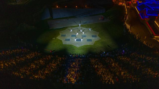 国庆“红装”迎客“大别山国潮文化旅游节”60余场表演嗨翻假期