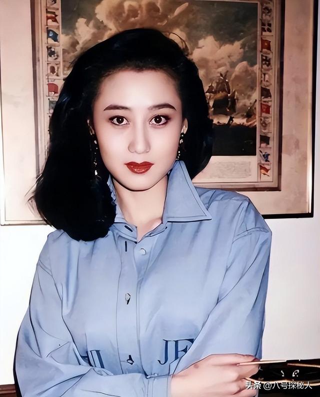 利智风流史:被4男人抛弃，传闻与赌王生3子女，“吊”李连杰10年