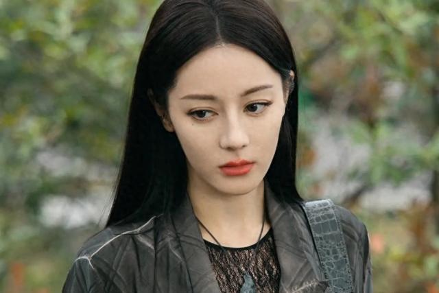 没热搜没宣发	，这剧凭啥9.4分爆了？