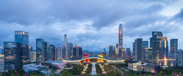 一句话得罪整个深圳！张艺兴吐槽深圳是青青草原，遍地是牛马。