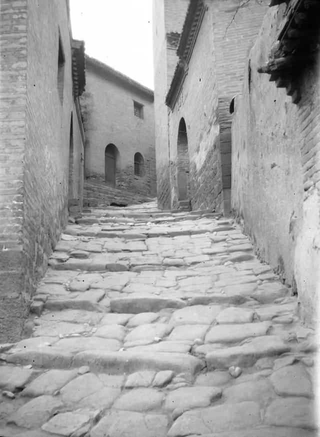 AI山西丨你刷过无数五台山攻略，可见过百年前的忻州？