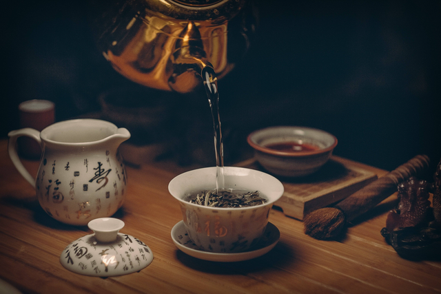 "6款护肝茶推荐：每日一杯，温和助力肝脏排毒"
