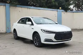 新车｜售价16.88万元，2025款比亚迪秦EV上市，纯电续航450公里图片