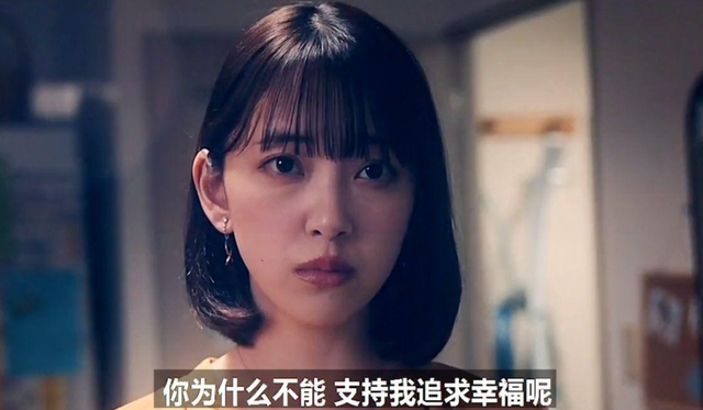 民政局离婚人数暴涨 , 暴露出一个事实：现在年轻人不结婚 , 都怪父母