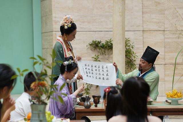 国庆约12余万观众走进金沙，“感知青韵・金沙之约”限定体验获好评