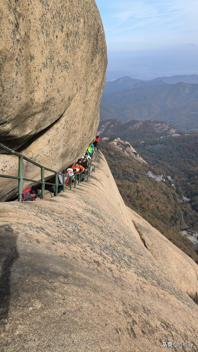 辽宁凤凰山一日游攻略：凌空栈道、老牛背、天涯海角、黑风口栈道