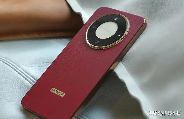 手机不用买太贵，双11销量“一马当先”的3款国产机，几乎没差评