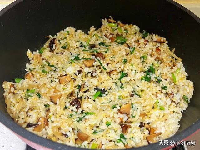 不知道吃什么，就来一份蛋包饭吧！简单好吃又好做