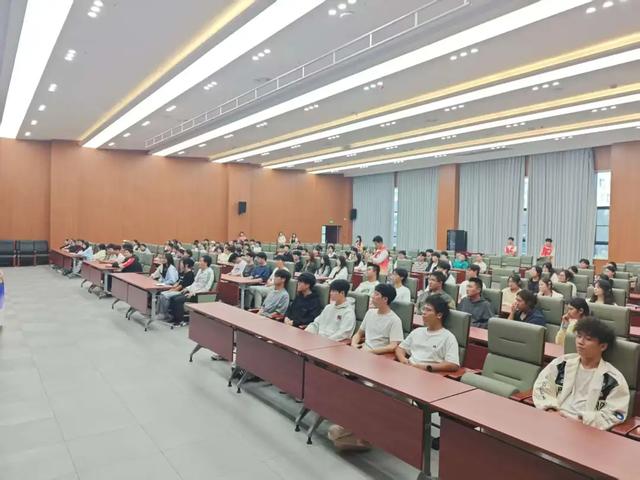 创新网络打谣宣传，AI助力安全教育