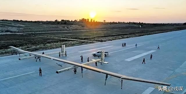 无人机飞90天不落地？17000块太阳能板武装到牙齿！打破军事平衡