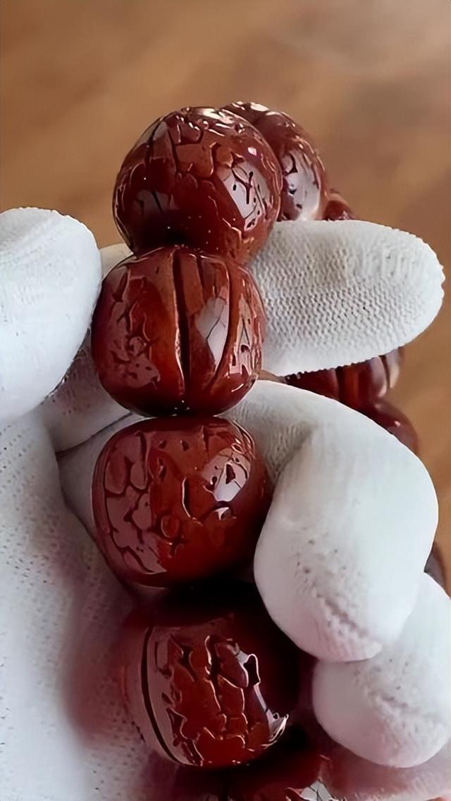 普通手串别认输！3个细节优化，让你的串身价翻倍