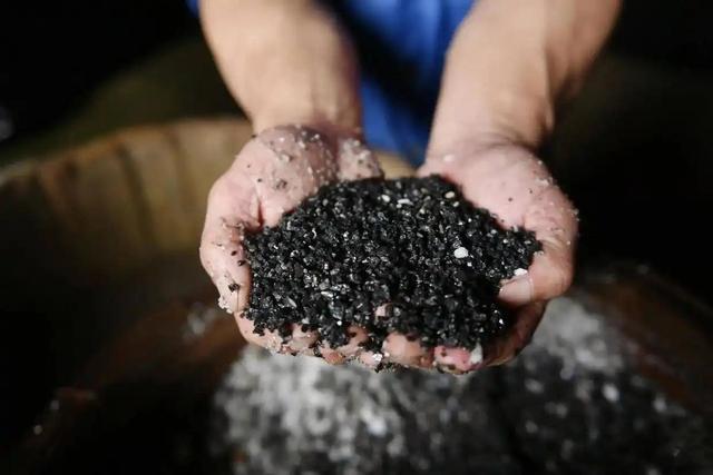 3834吨稀土偷运美国，2国无视中国警告，中方作出29年来重大决策