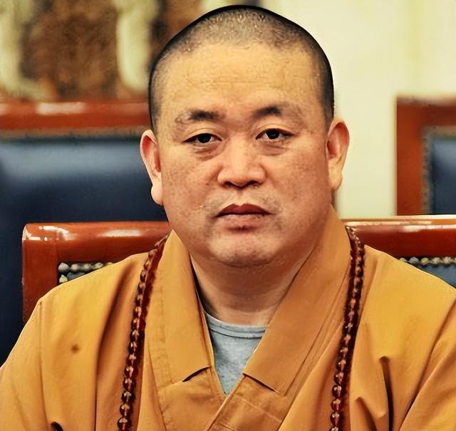 李湘不再隐瞒！公开与释永信真实关系，亲密照真相终于水落石出！