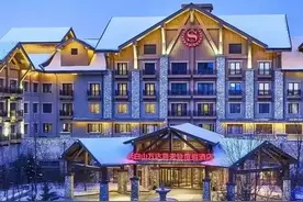 高铁开通后，松江河站下车，白山站上车，转圈玩白山图片