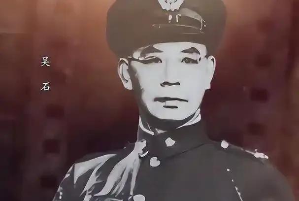这才是烈士朱枫的真实的样貌,不是演员扮演,货真价实的罕见照片