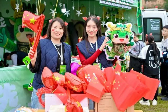 石楼泊河村国庆假期持续嗨! 20余项活动承包你的假期