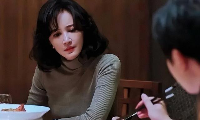 当“硅胶脸”混入央视剧，滤镜被打回原形，郭京飞再强也带不动！