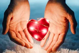 送女孩生日礼物前十件排名图片