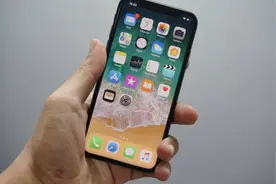 2011年，那个割肾买苹果手机的17岁小伙，拿到147万赔偿后咋样了图片